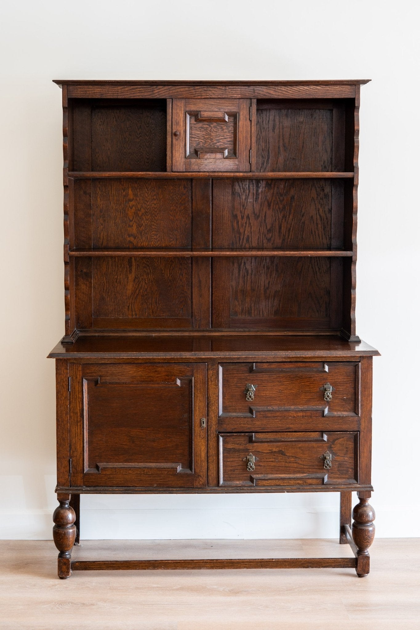 Dark Oak Kitchen Dresser - IDYLL MANOR