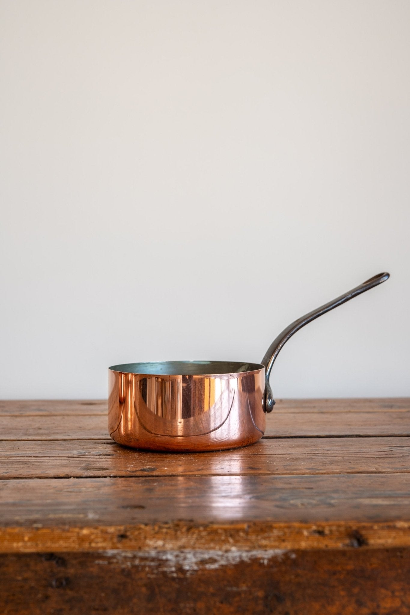 Antique French Copper Pots - Set of 5 - IDYLL MANOR