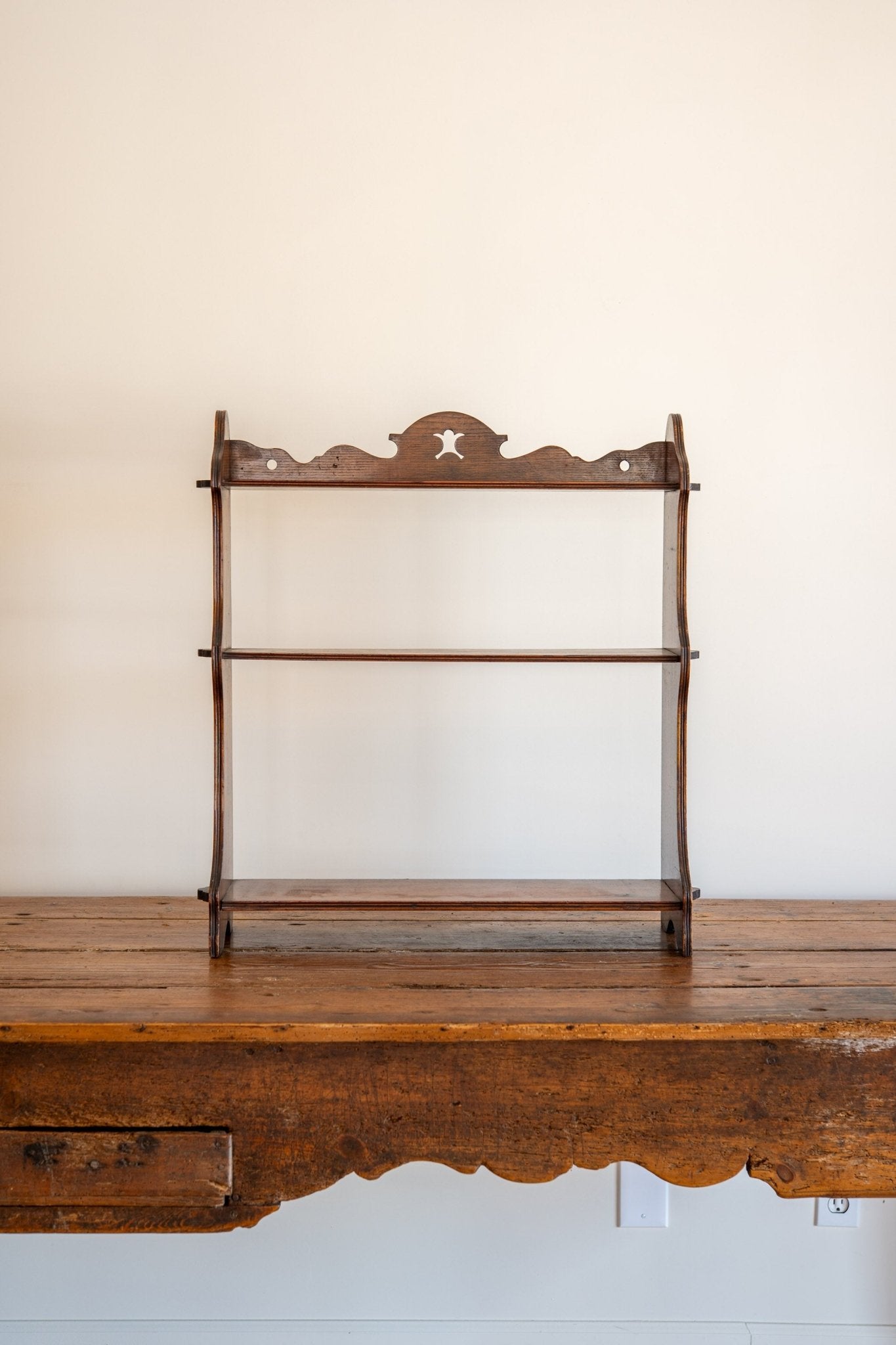 Oak Wall Shelf - IDYLL MANOR