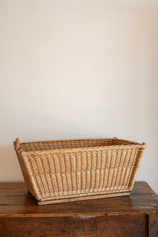 French Laundry Baskets - IDYLL MANOR