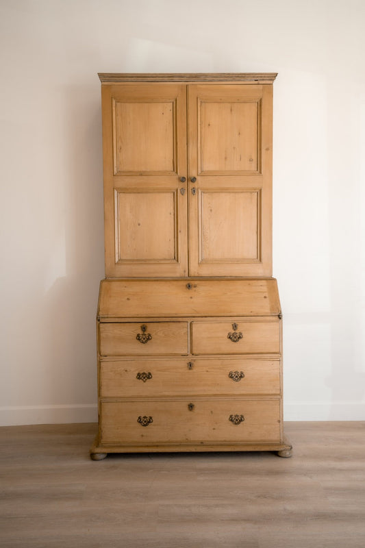 Georgian Bureau - IDYLL MANOR