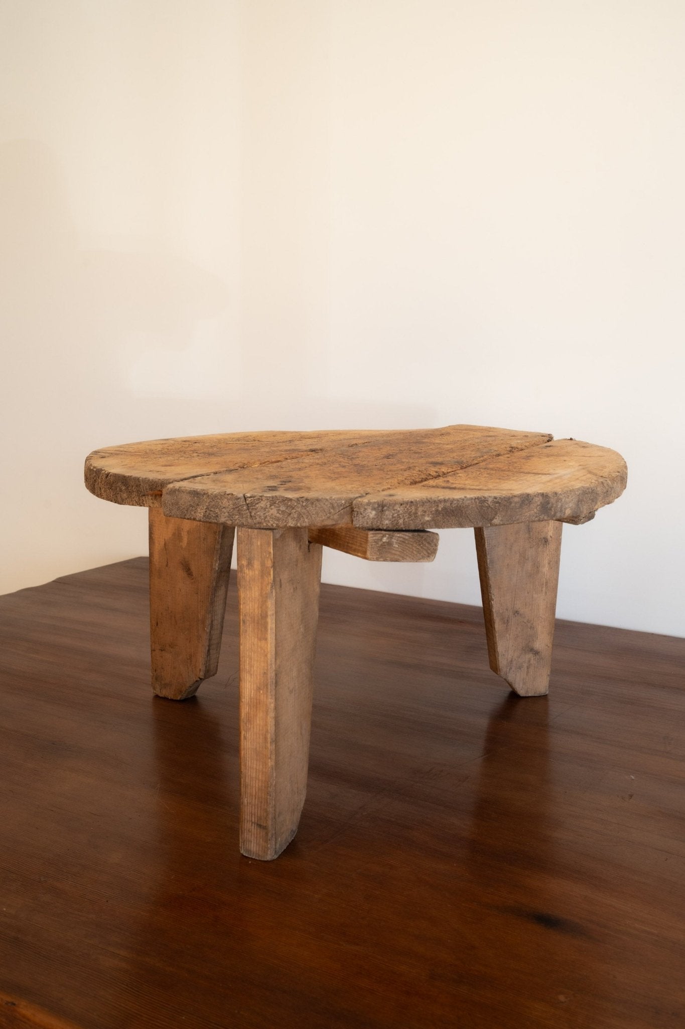 Primitive Coffee Table - IDYLL MANOR