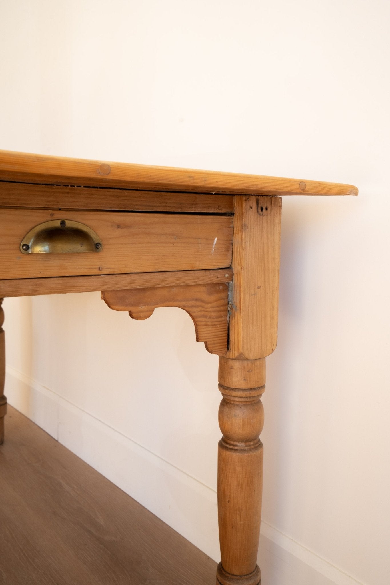 Pine Table, Scalloped Detailing - IDYLL MANOR