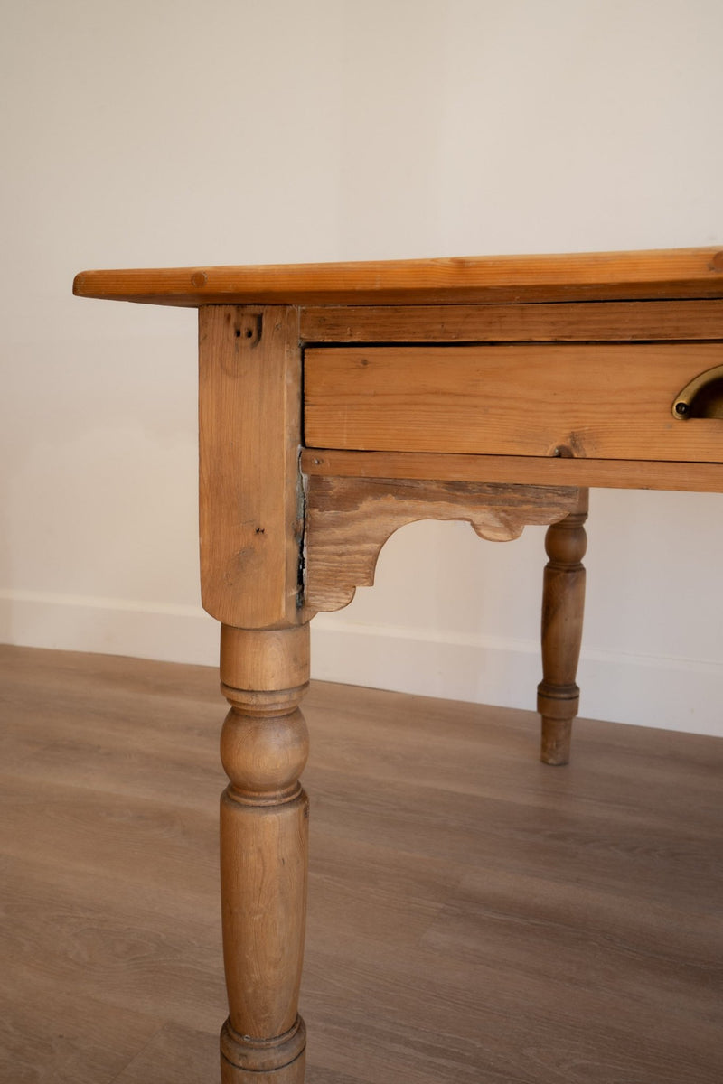 Pine Table, Scalloped Detailing - IDYLL MANOR
