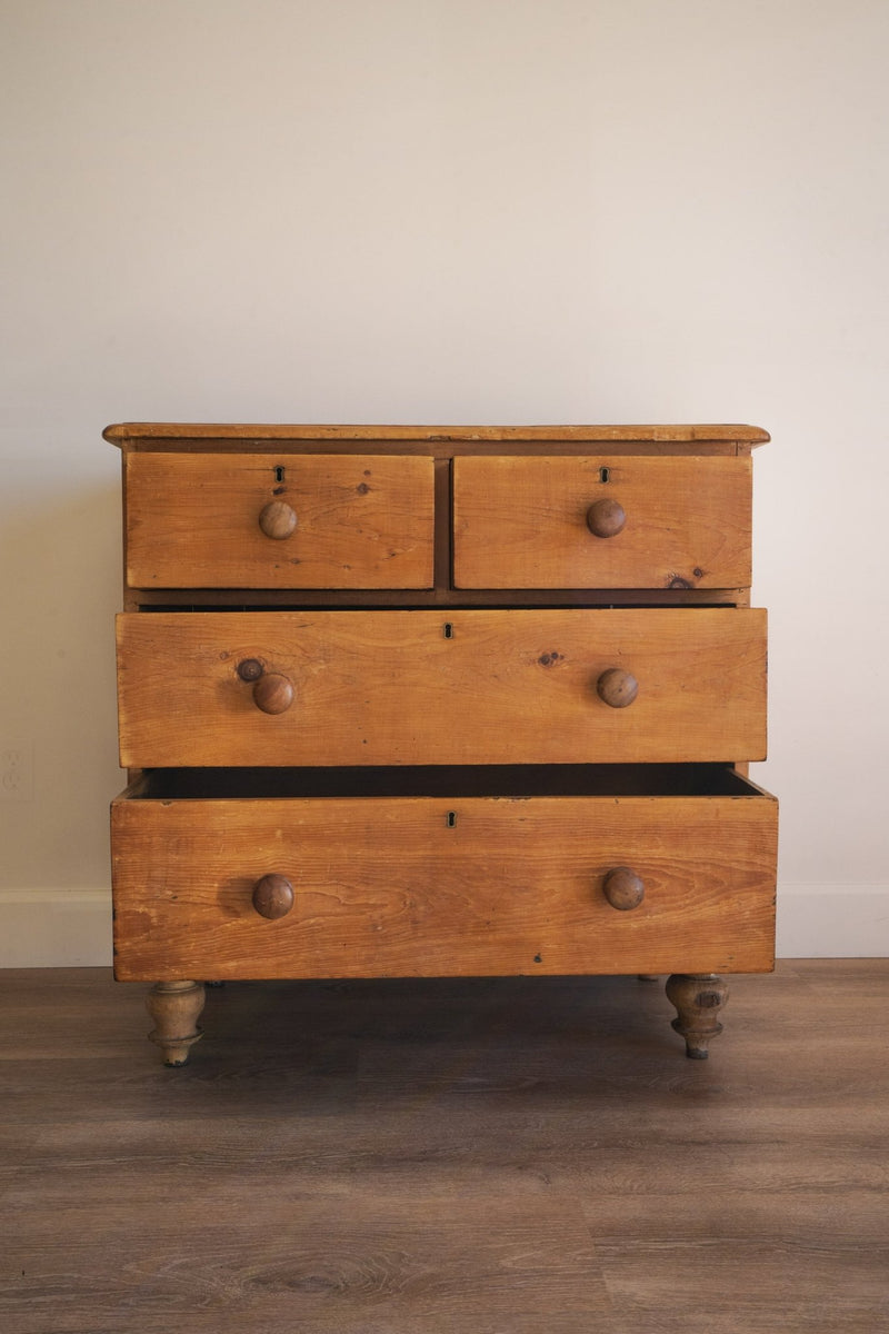 Teddy Pine Chest of Drawers - IDYLL MANOR