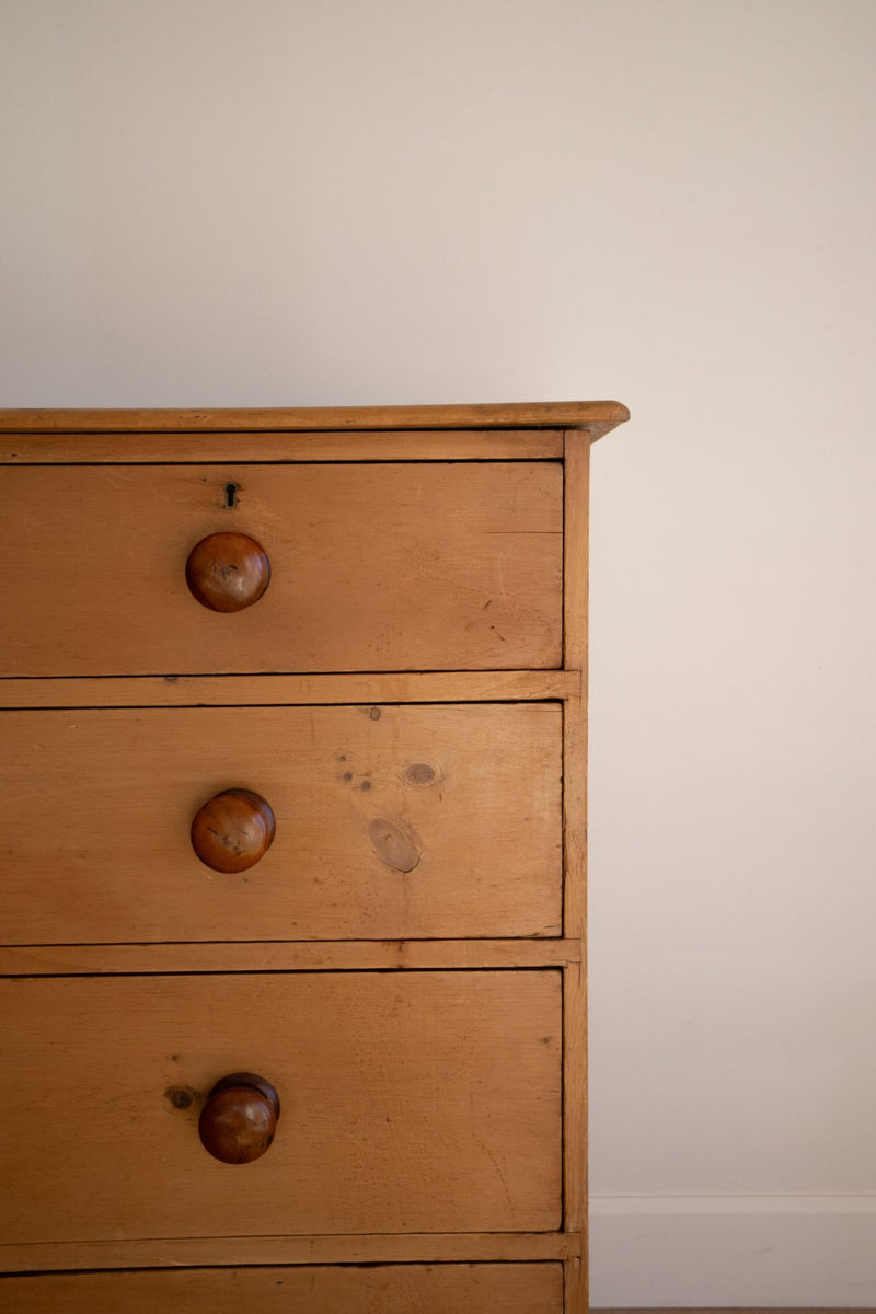 Light Pine Chest of Drawers with Dark Knobs - IDYLL MANOR