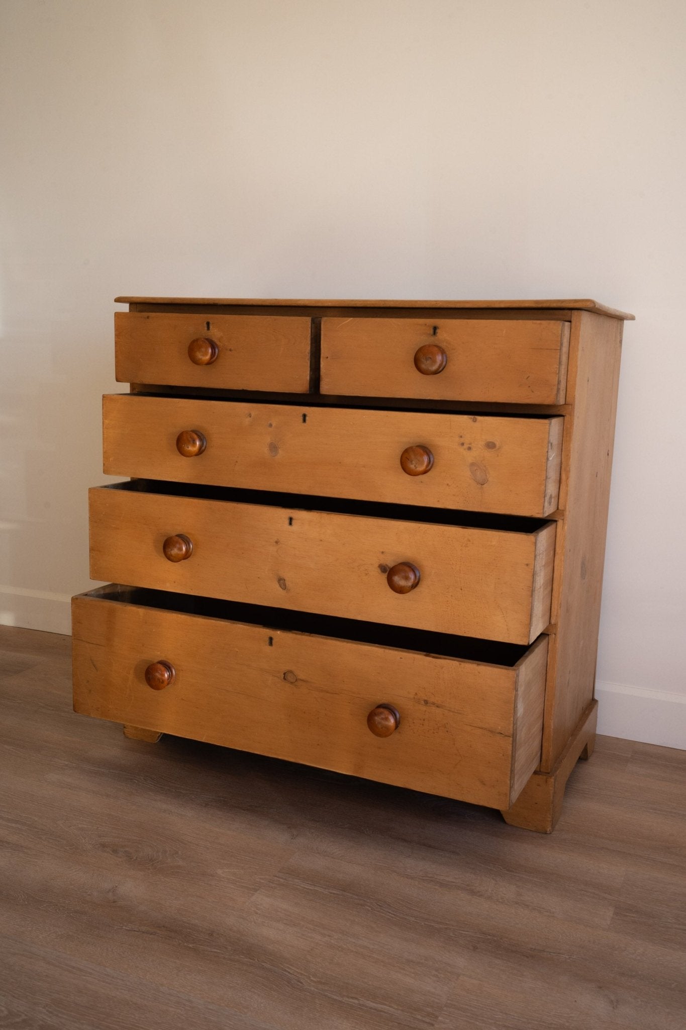 Light Pine Chest of Drawers with Dark Knobs - IDYLL MANOR