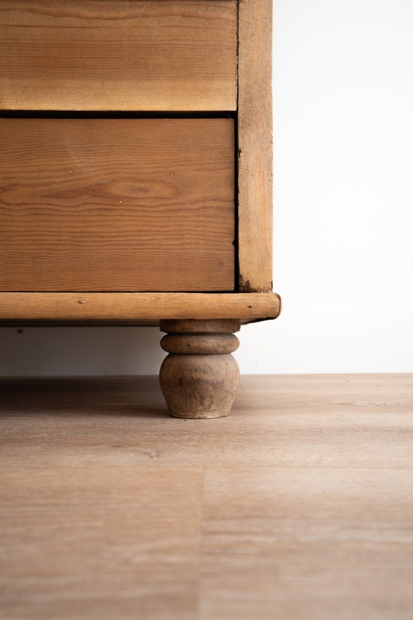 Victorian Pine Tall Boy 4 Drawers - IDYLL MANOR