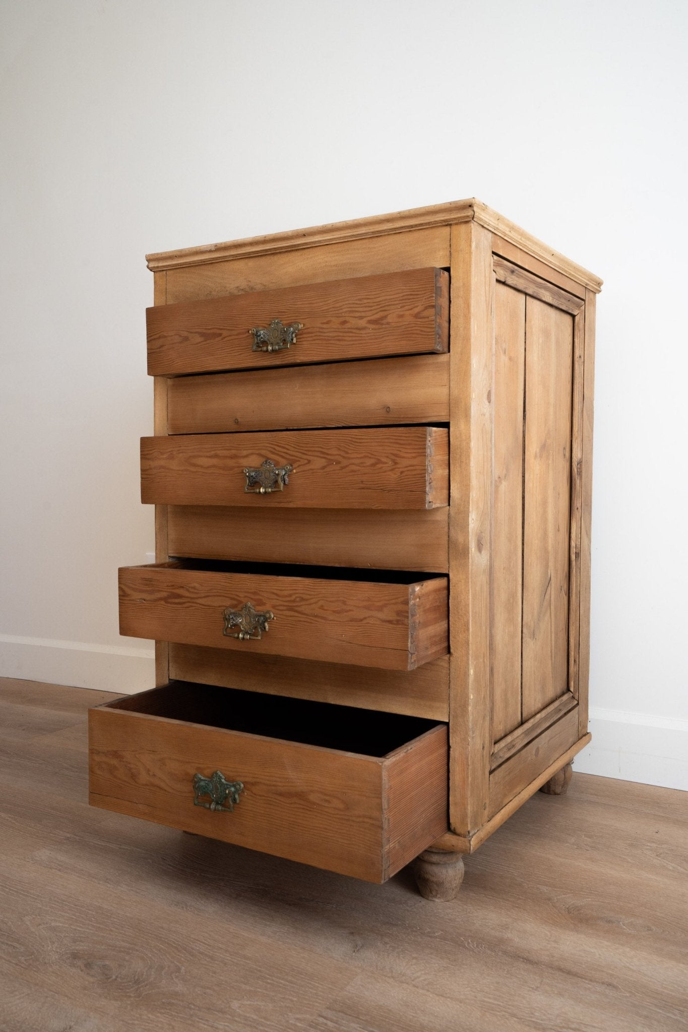 Victorian Pine Tall Boy 4 Drawers - IDYLL MANOR