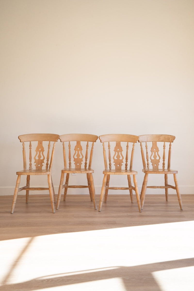Set of 4 Fiddleback English Dining Chairs - IDYLL MANOR
