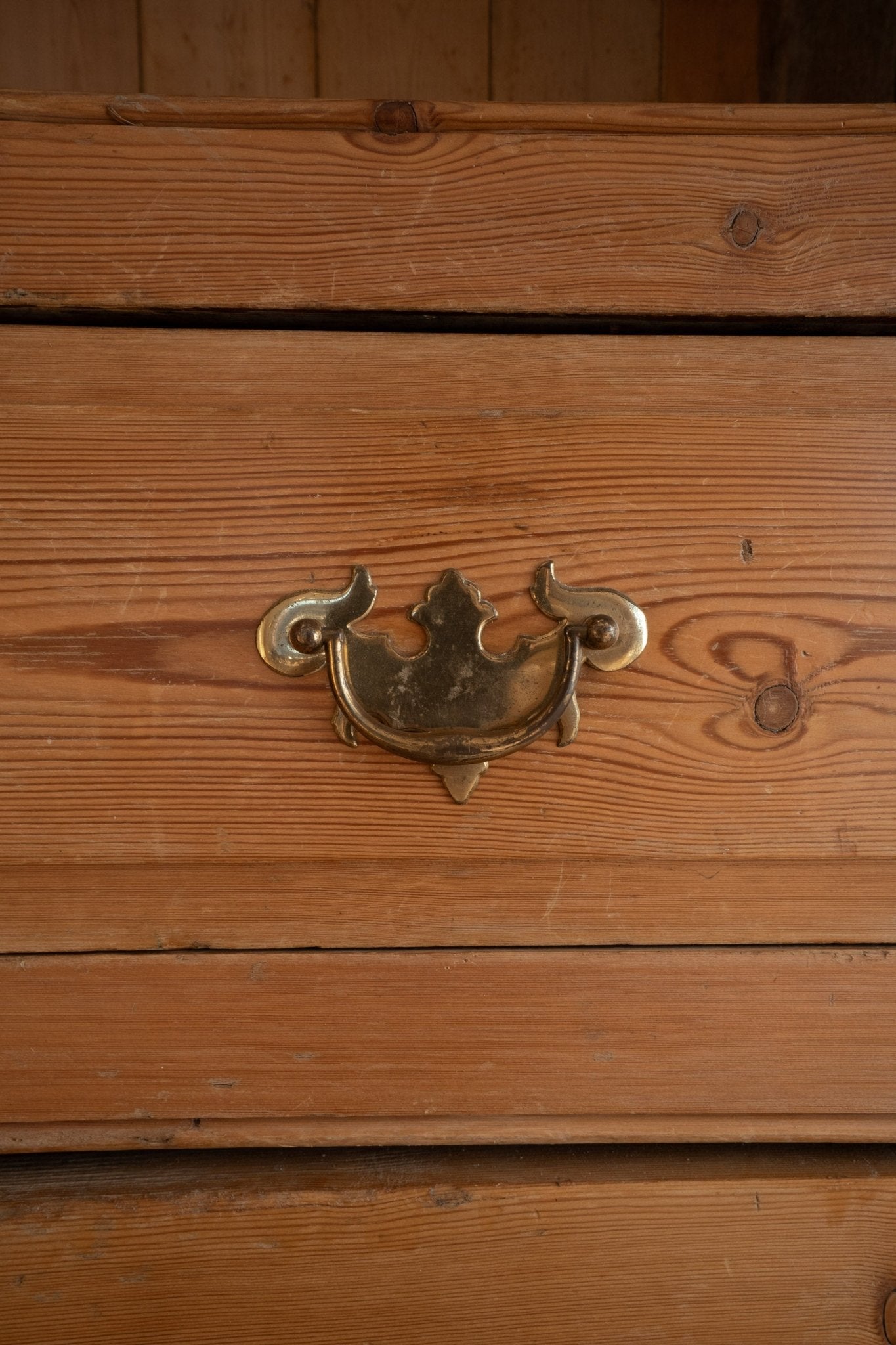 Very Tall Housekeepers Cupboard - IDYLL MANOR