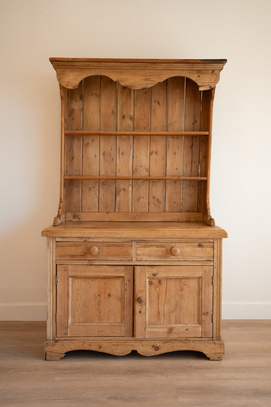 Antique Pine Welsh Dresser - IDYLL MANOR