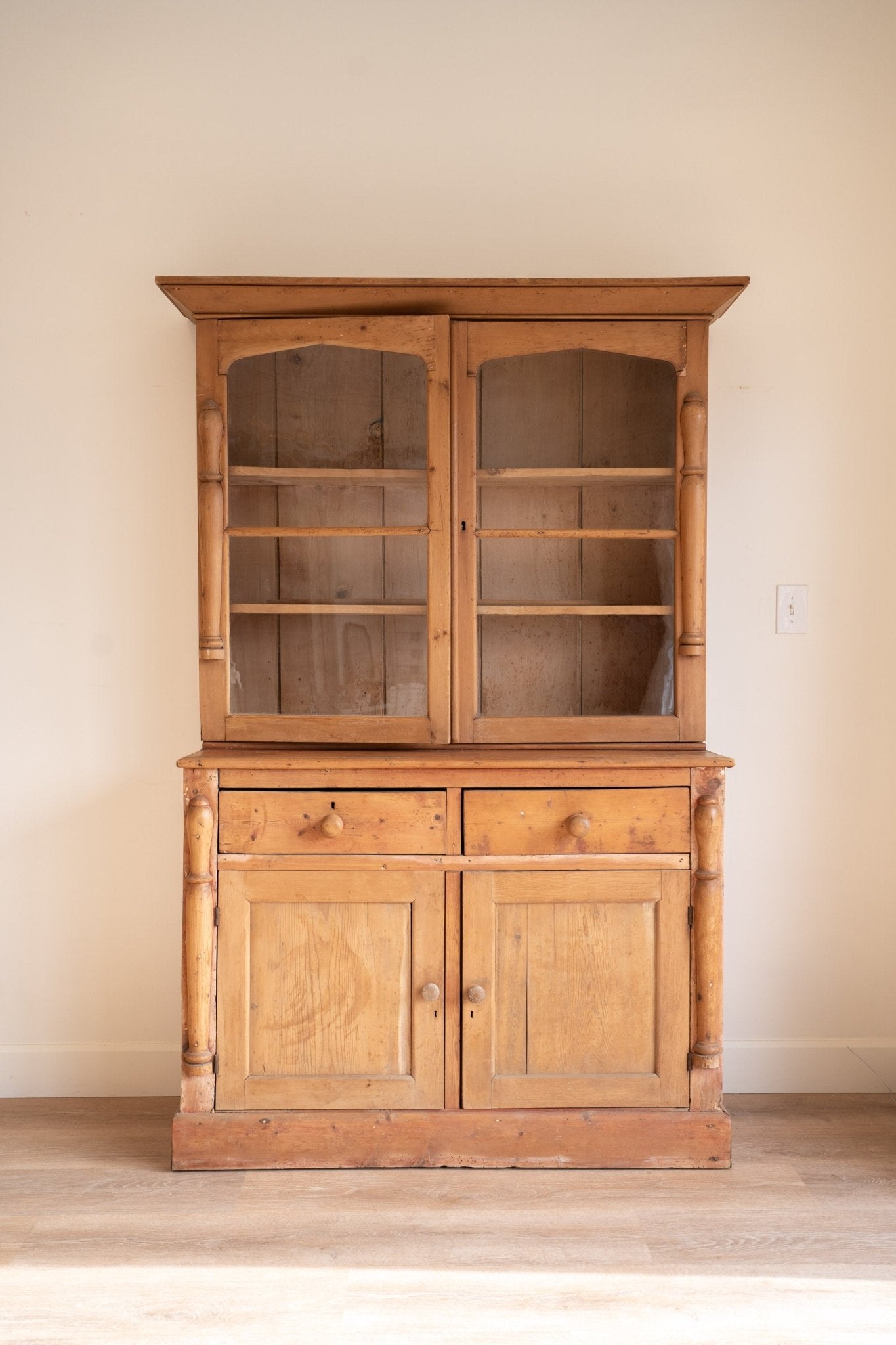 Glass Doors Kitchen Dresser - IDYLL MANOR