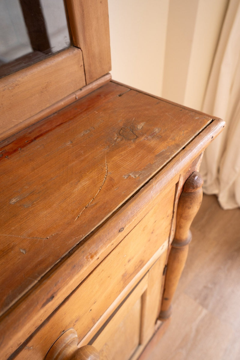 Glass Doors Kitchen Dresser - IDYLL MANOR