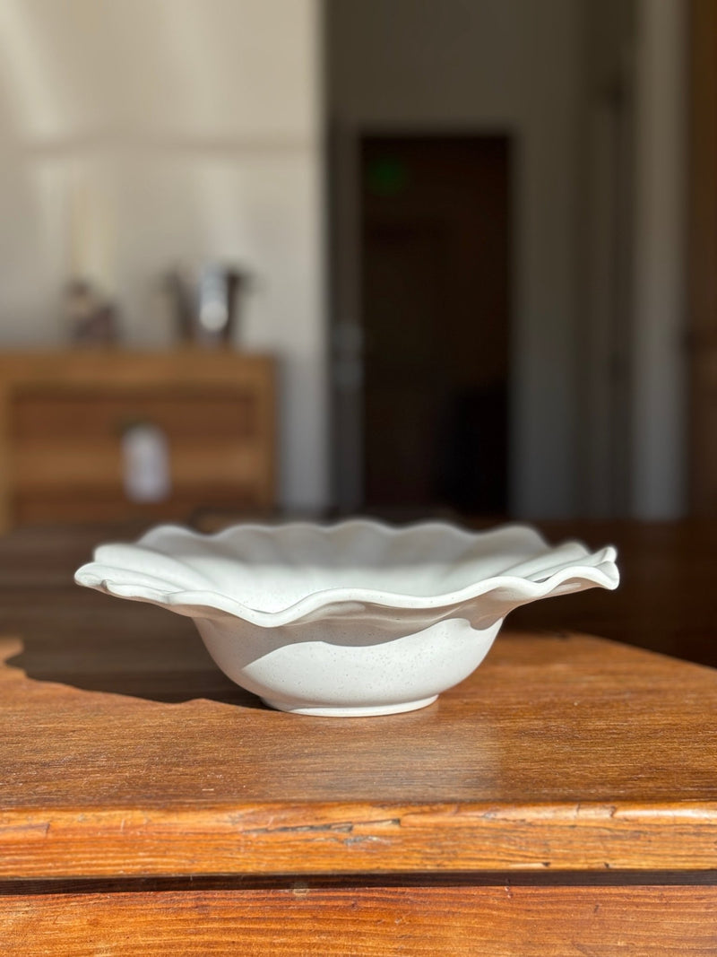 Classic Wavy Bowl - IDYLL MANOR