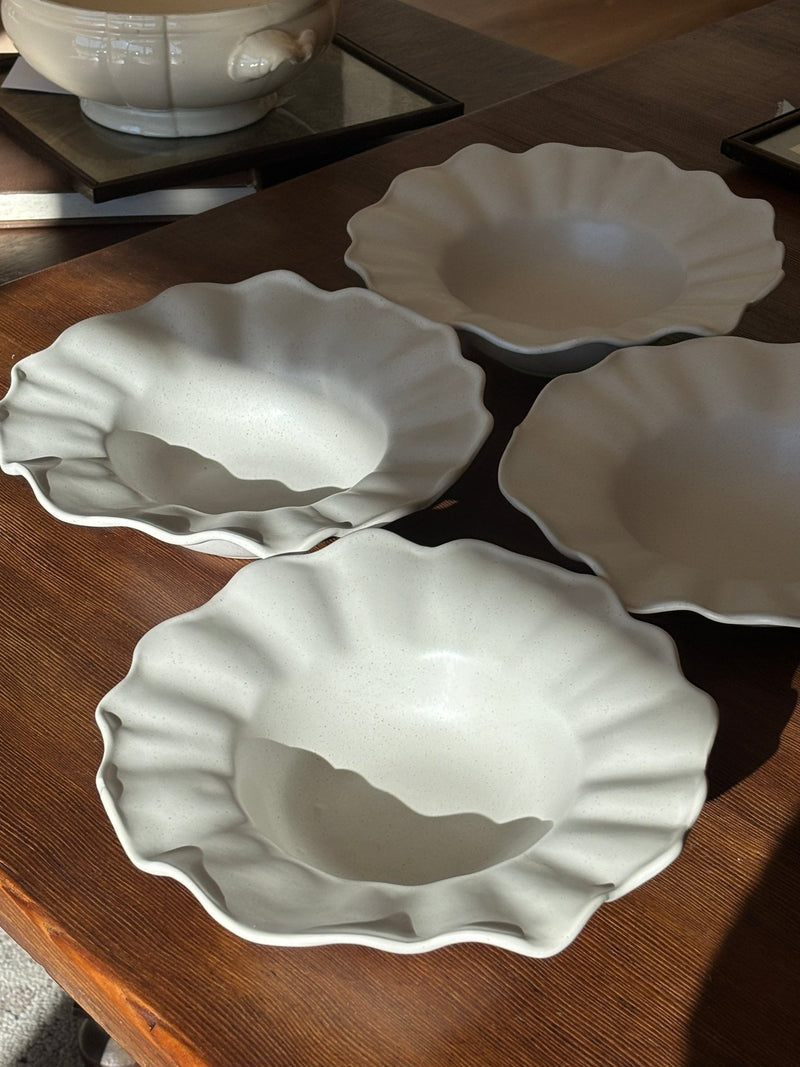 Classic Wavy Bowl - IDYLL MANOR