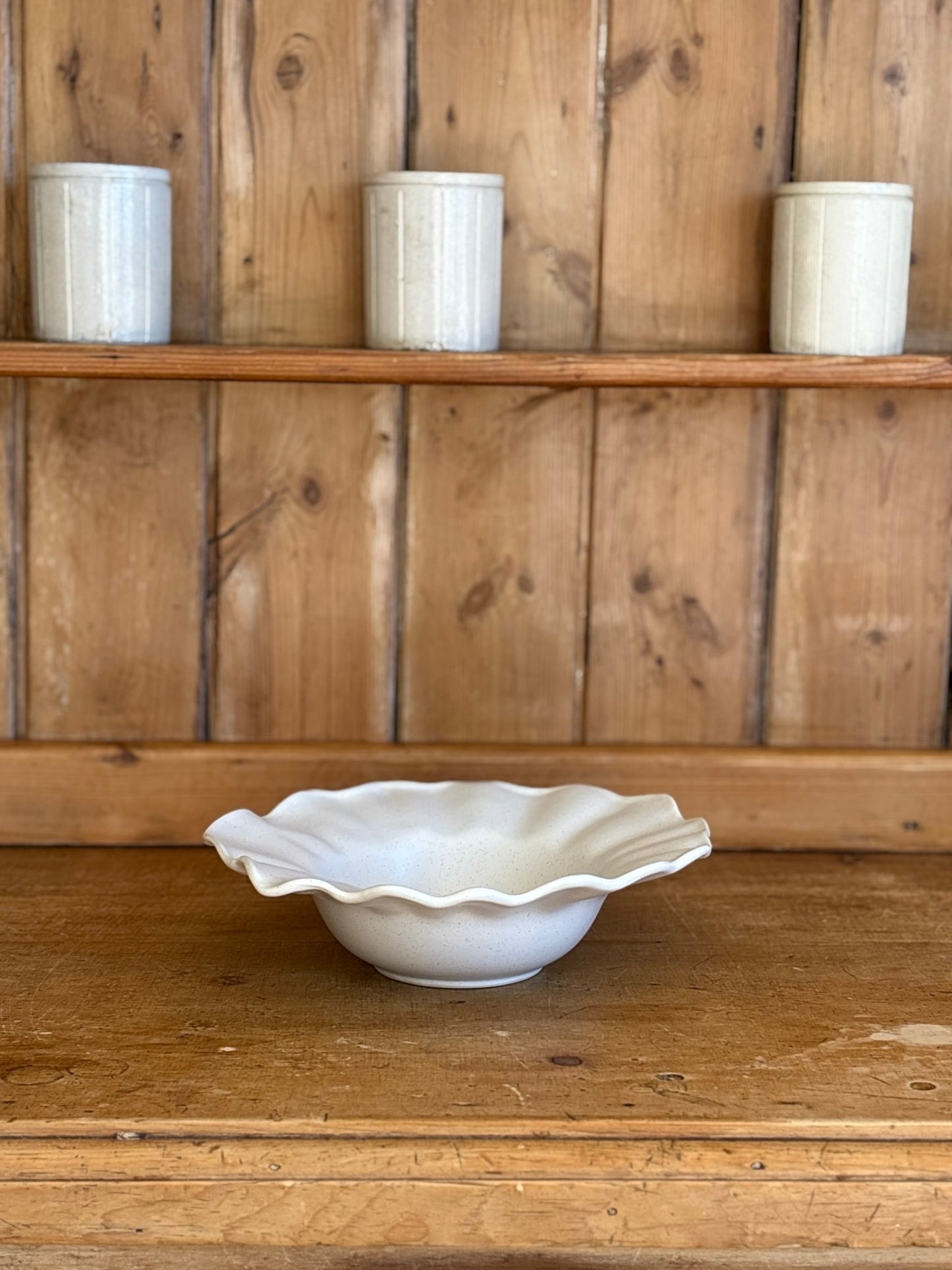 Classic Wavy Bowl - IDYLL MANOR