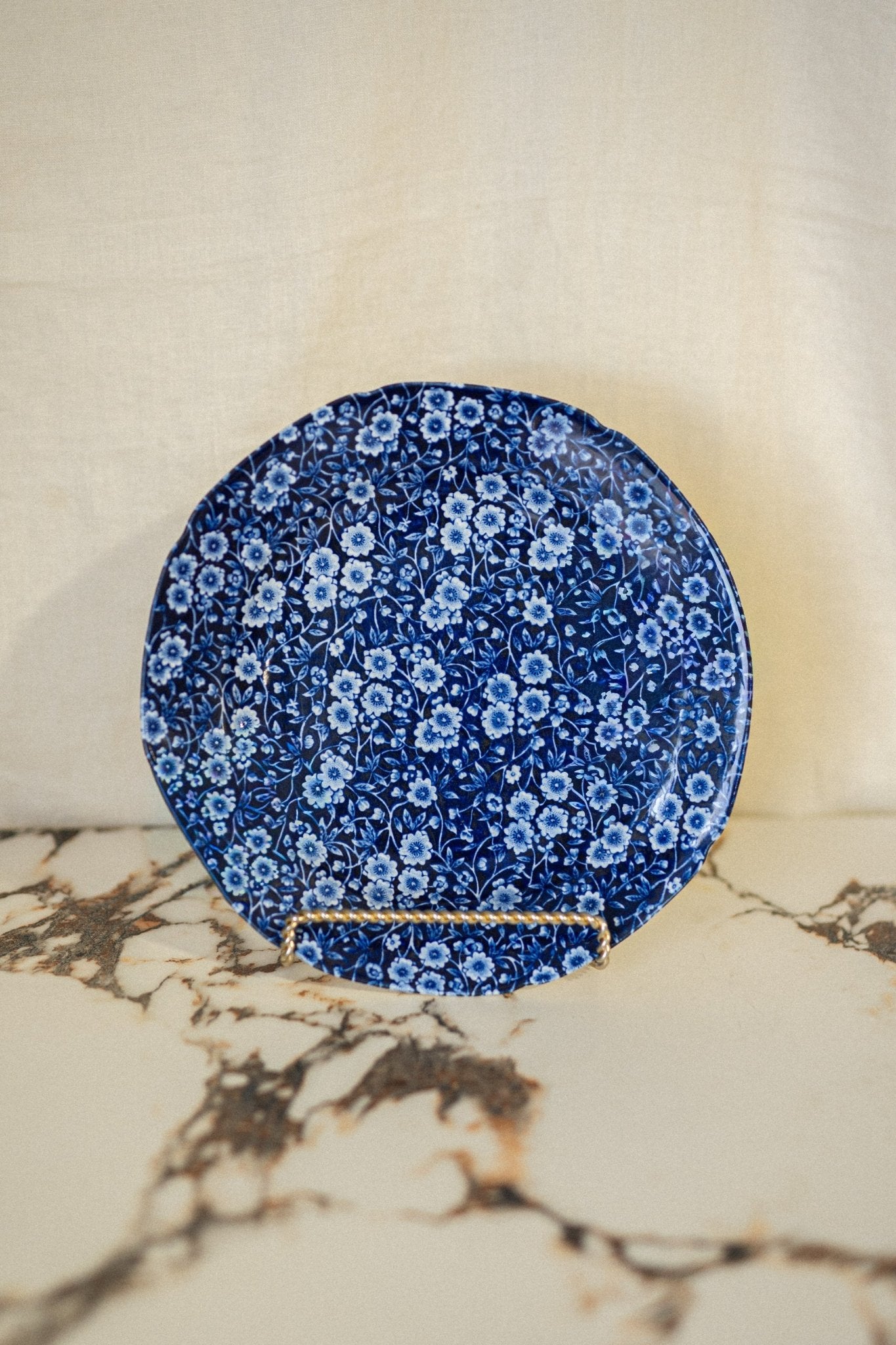 Calico Dinner Plates | Set of 4 - IDYLL MANOR