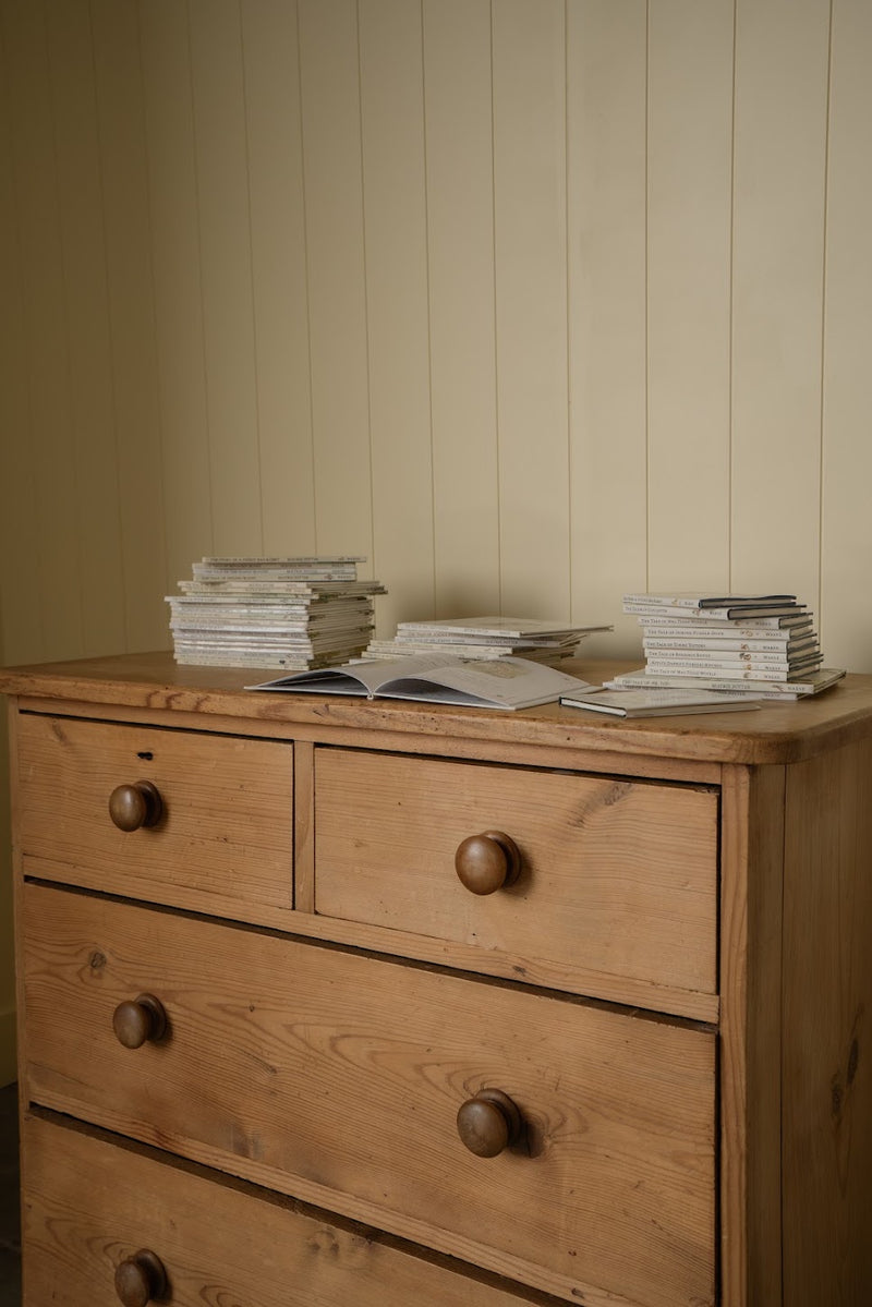 Pine Chest of Drawers with Plinth Base | Four-Drawer Cottage Dresser