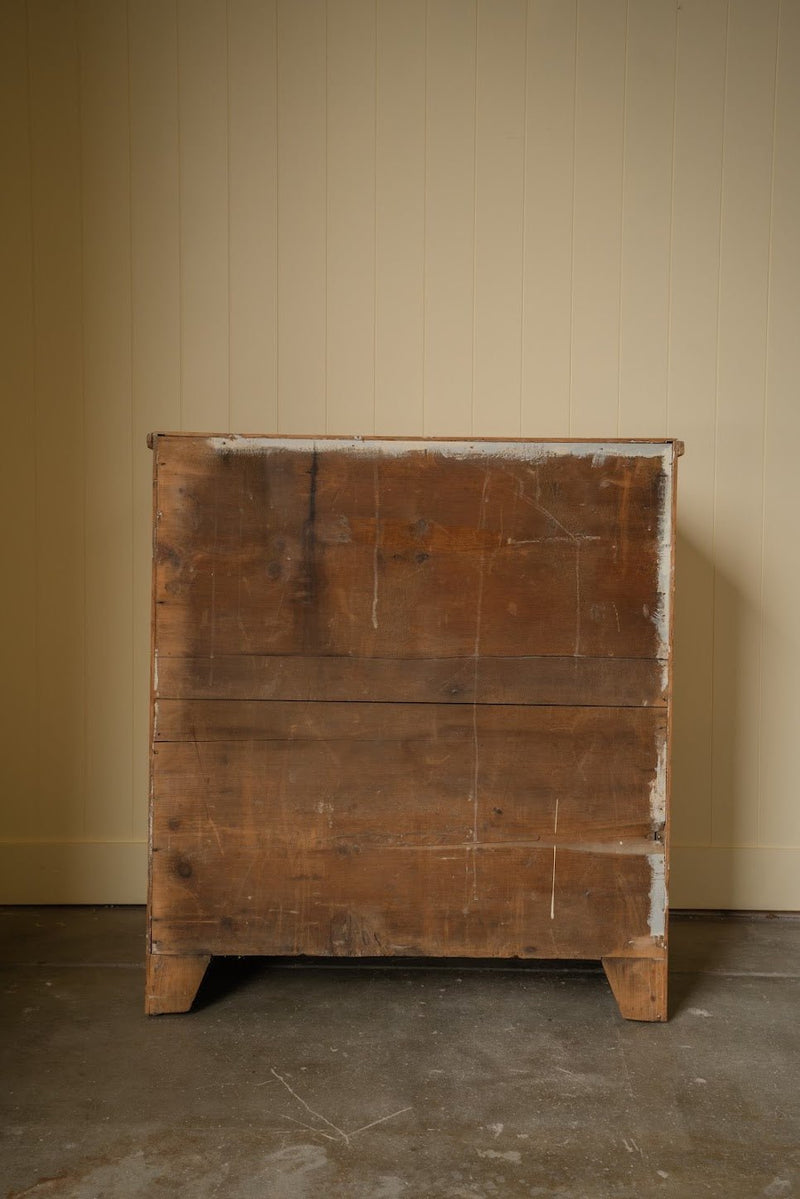 Antique Light Pine Chest of Drawers | White Knobs - IDYLL MANOR
