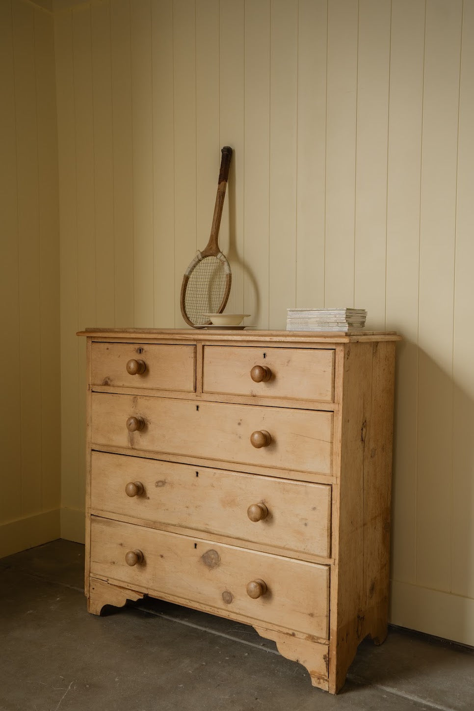 Antique 2-over-3 Chest of Drawers, Scalloped Detailing