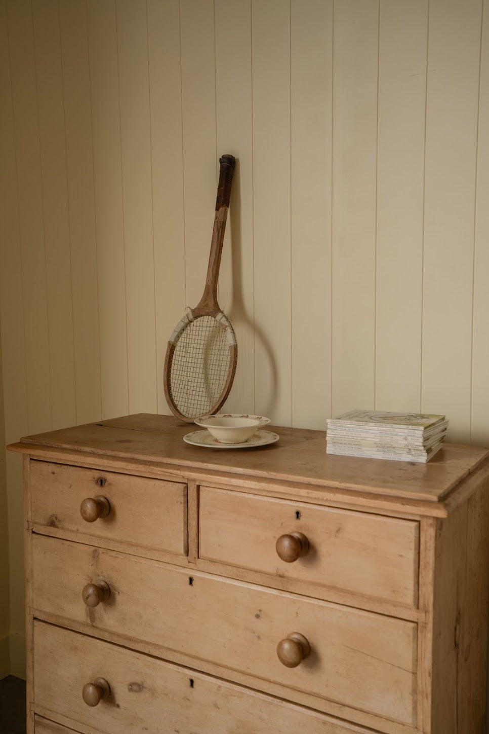 Antique 2-over-3 Chest of Drawers, Scalloped Detailing