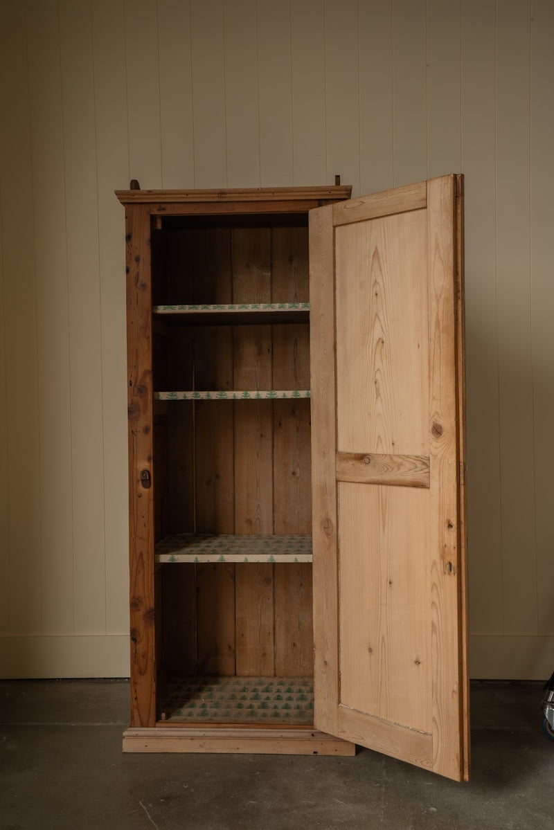 Antique Kitchen Press Cupboard "Cuisine"