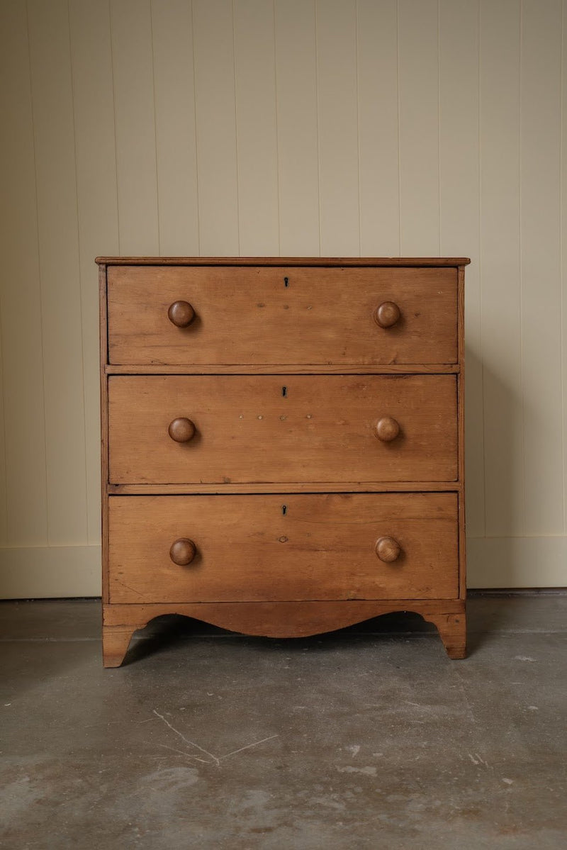 Vintage Three-Drawer Teddy Chest - IDYLL MANOR