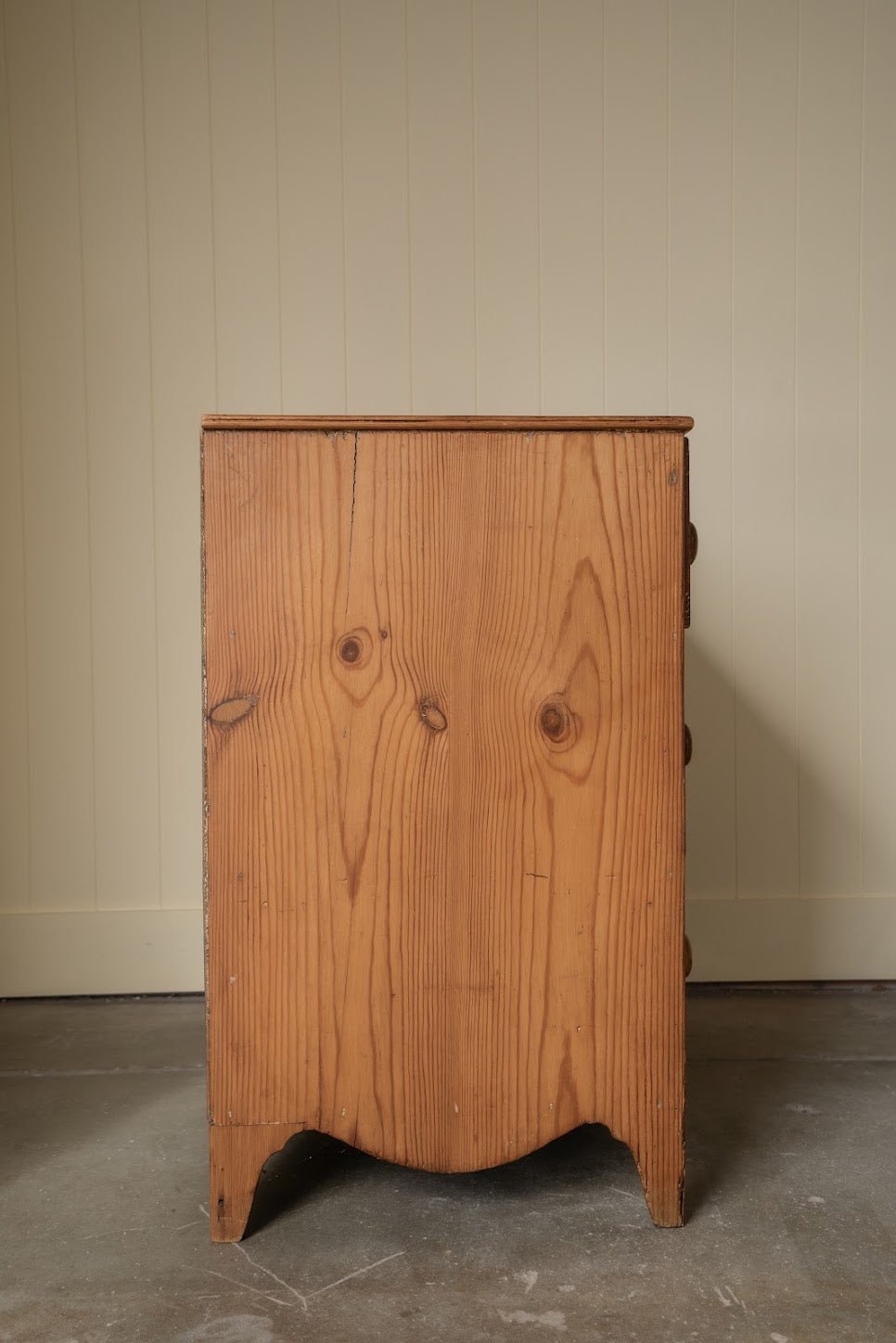 Vintage Three-Drawer Teddy Chest - IDYLL MANOR