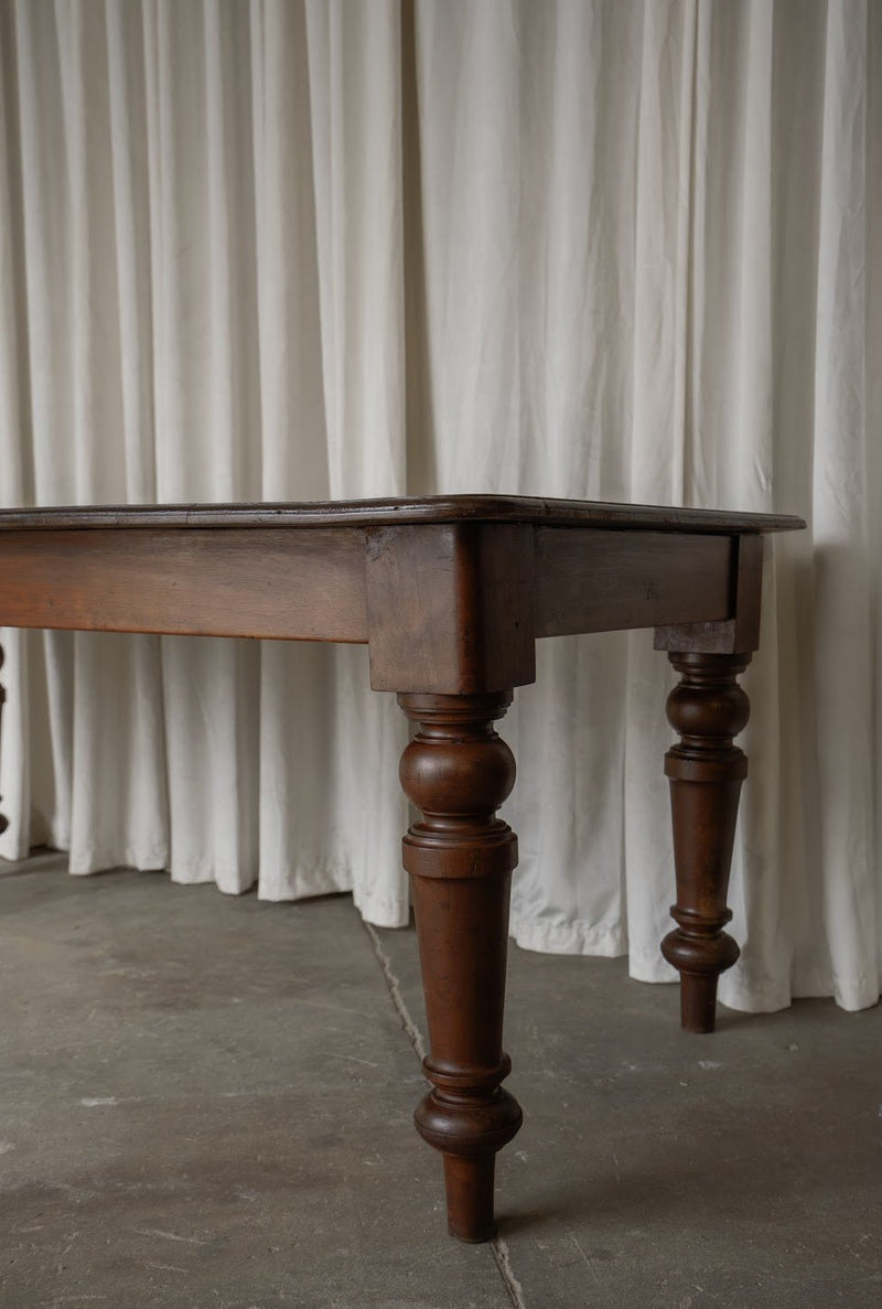 Antique Dark Oak Dining Table with Sculptural Legs - IDYLL MANOR