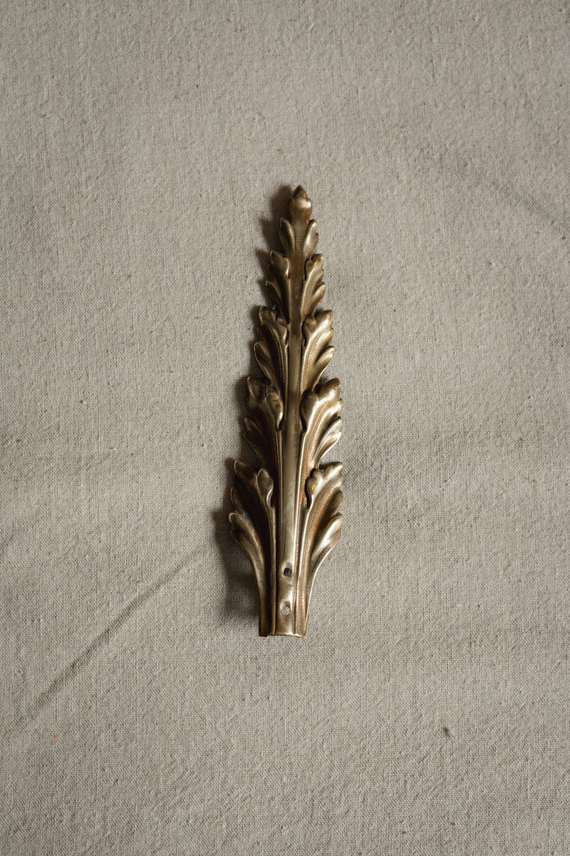 Brass Leaf Wall Ornament - IDYLL MANOR
