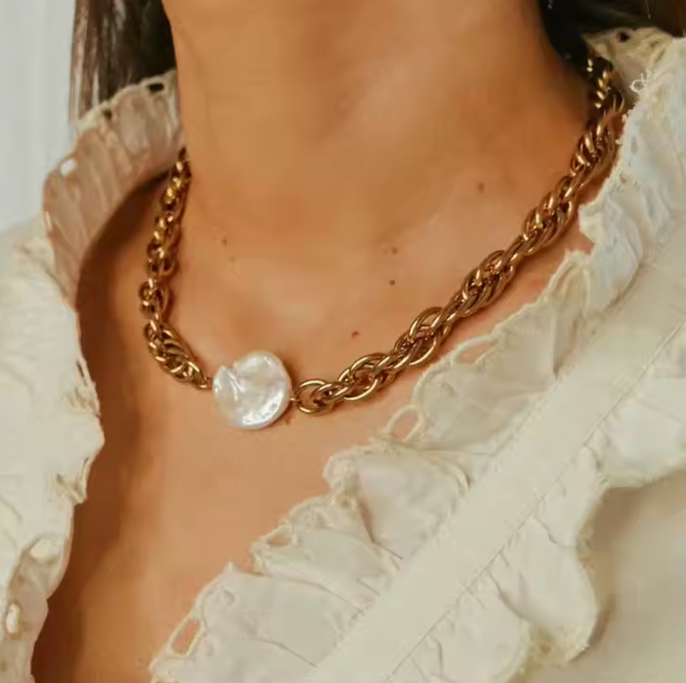 Pearl Rope Chain Necklace