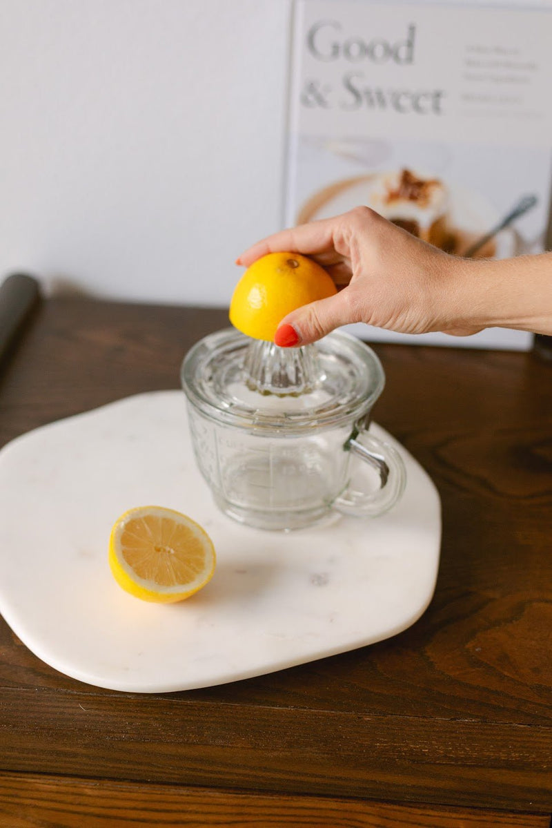 Glass Measuring Jug and Citrus Juicer - IDYLL MANOR