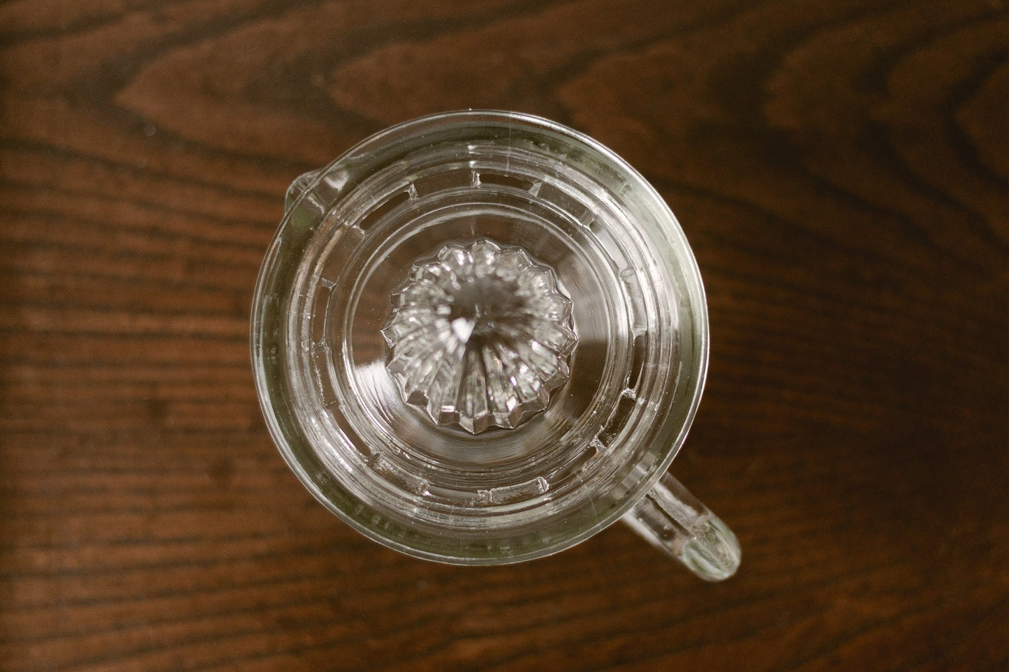 Glass Measuring Jug and Citrus Juicer