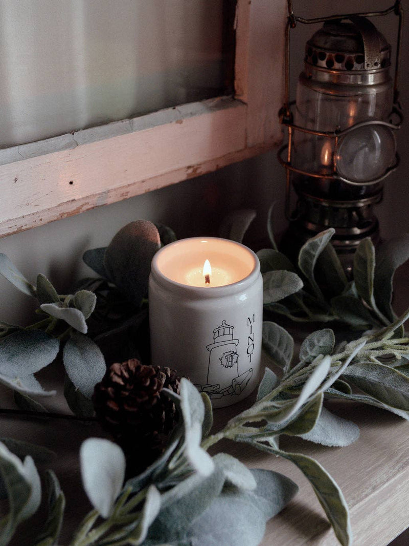 Yuletide Cheer Candle - IDYLL MANOR