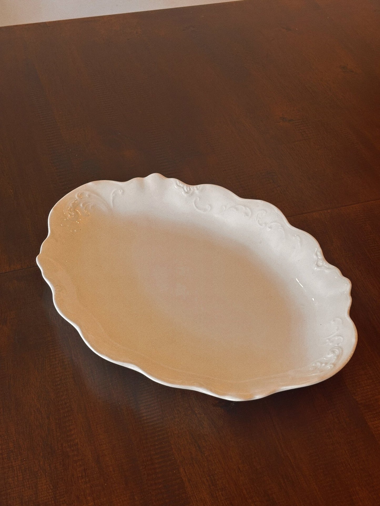 England White Serving Platter - IDYLL MANOR