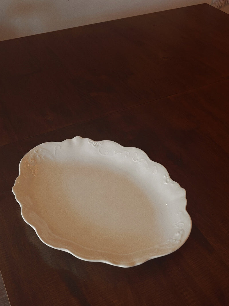England White Serving Platter - IDYLL MANOR
