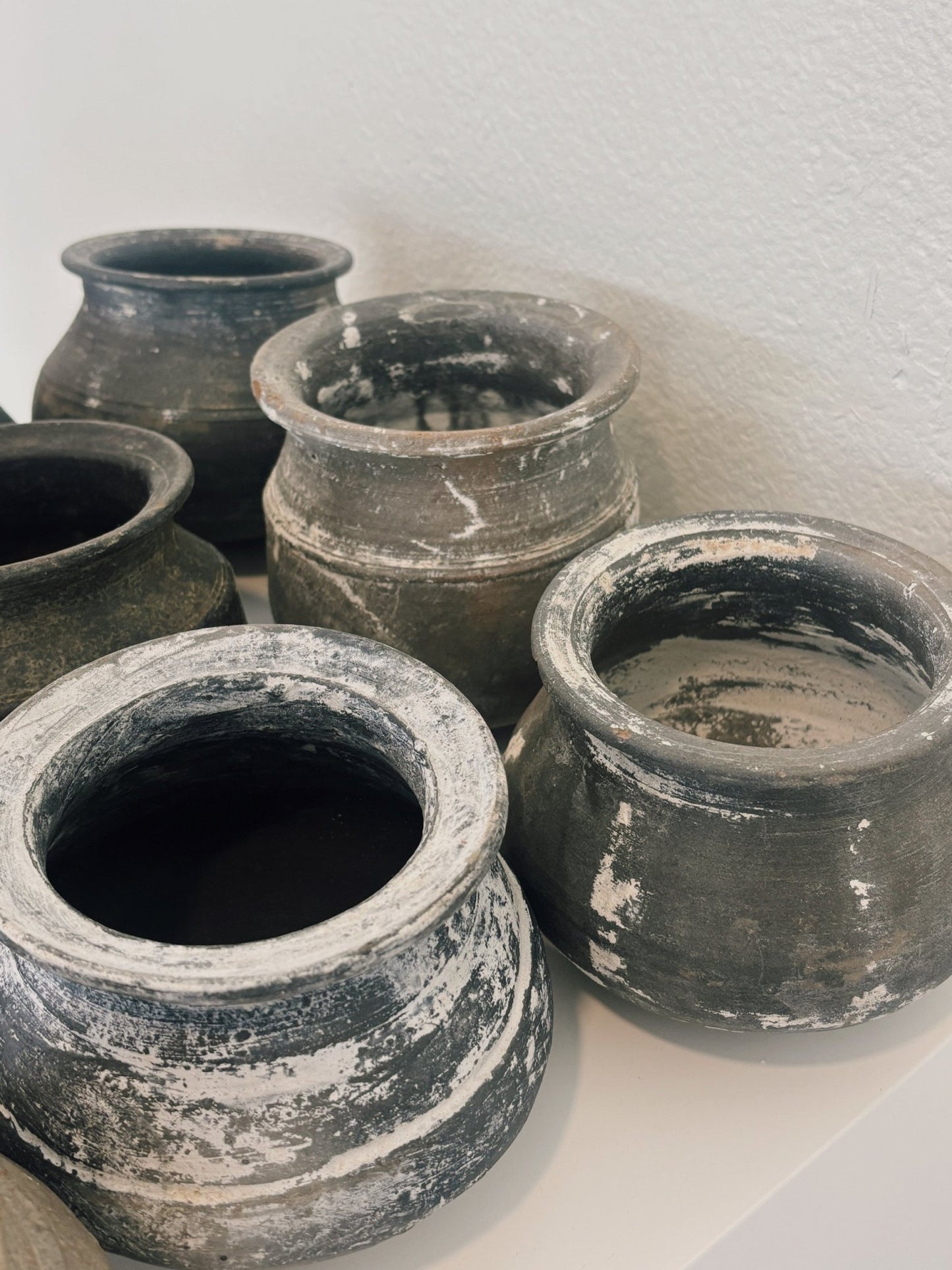 Clay Pot - IDYLL MANOR